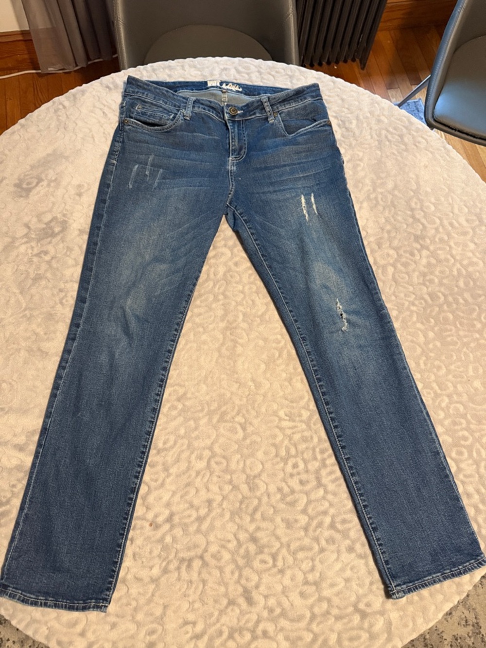 Kut from the Kloth Straight Leg Jeans in Medium Wash Blue with Light Distressing